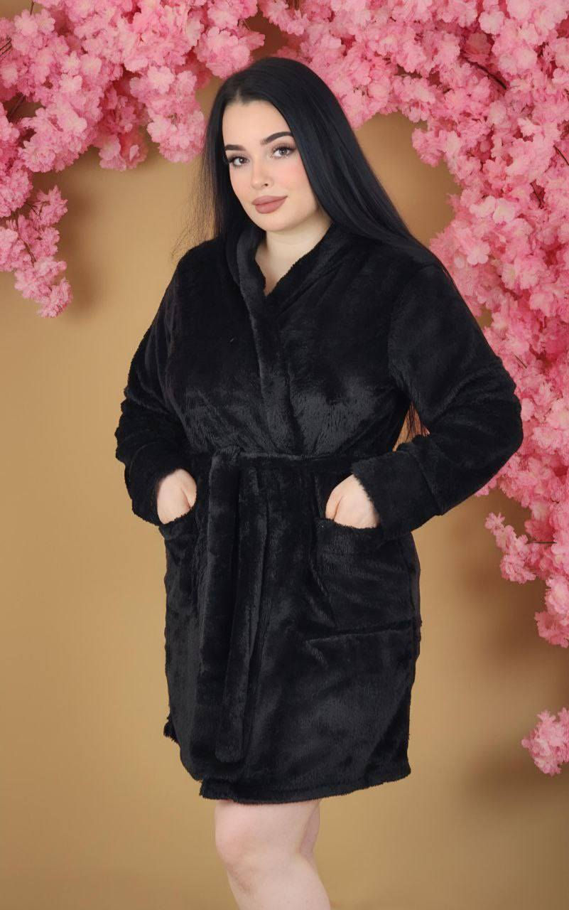 أناقة شتوية بيتية بذوق راقي 💗  وبتصميم أنثوي يجنن 😍

روب نسائي خامة فرو ناعم فوول يجنن باللبس والقماش درجة أولى عالفحص 💯😚

القياسات : فري سايز يلبس من وزن 50 كيلو الى 100 ✔️
السعر  ٢٠ الف 
🚘يوجد خدمة توصيل لجميع محافظات العراق ٤ الاف🚘


**إذا كنت صاحب هذا الإعلان وتريد حذفه لأي سبب، رجاءا أرسل رسالة إلى الدعم الفني**