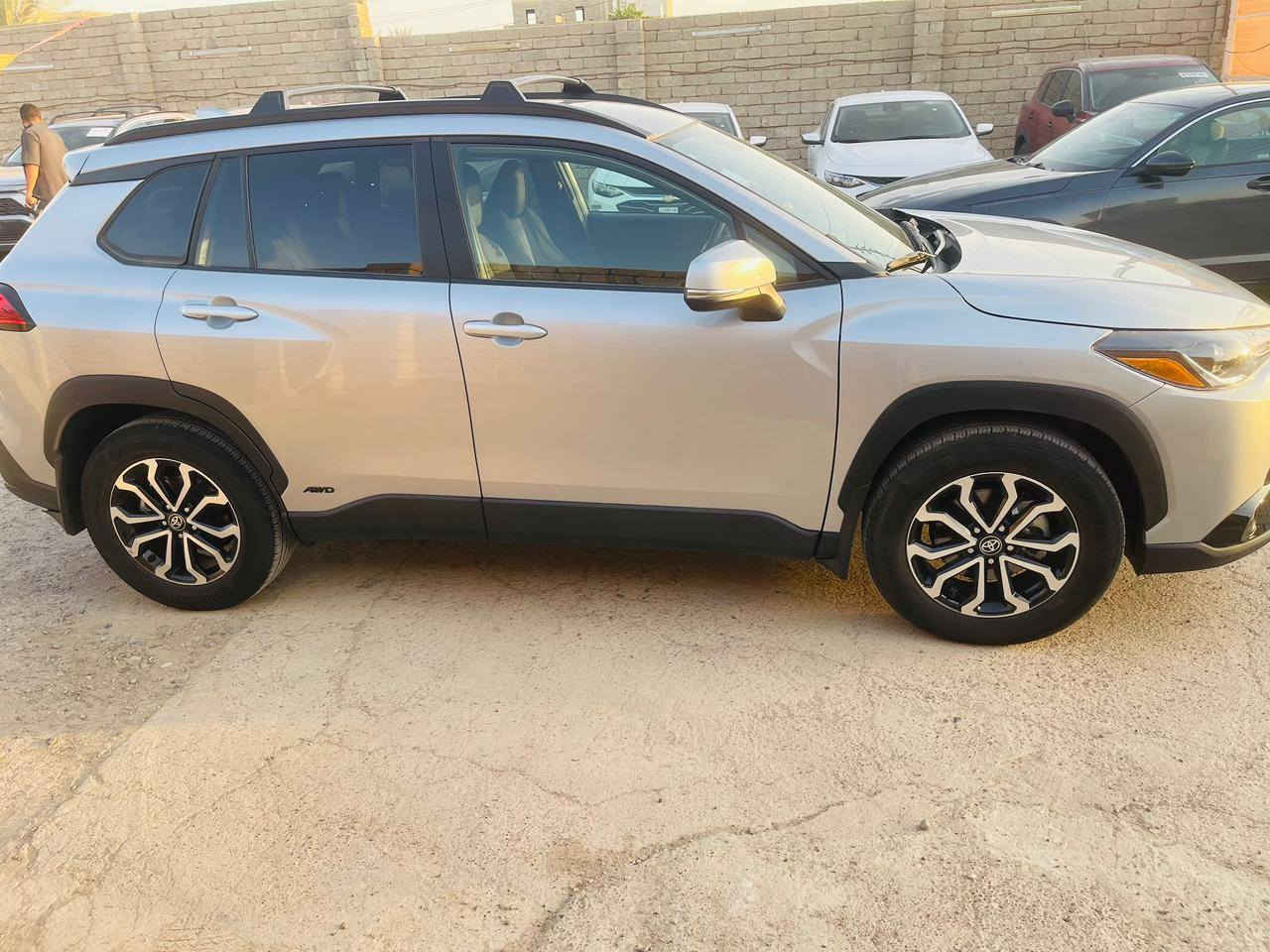 السلام عليكم
كورلا كروز هايبرد SEموديل 24 وارد أمريكي
 مرقم  كركوك
فول مواصفات عدا الفتحه
الضرر بونيد بدون شاصي
ماشيه 18 الف
صور الضرر بالمنشور ورقم الشاصي
السعر 185
المكان الزاب قريه اصبيح تحتاني
***********
***********
