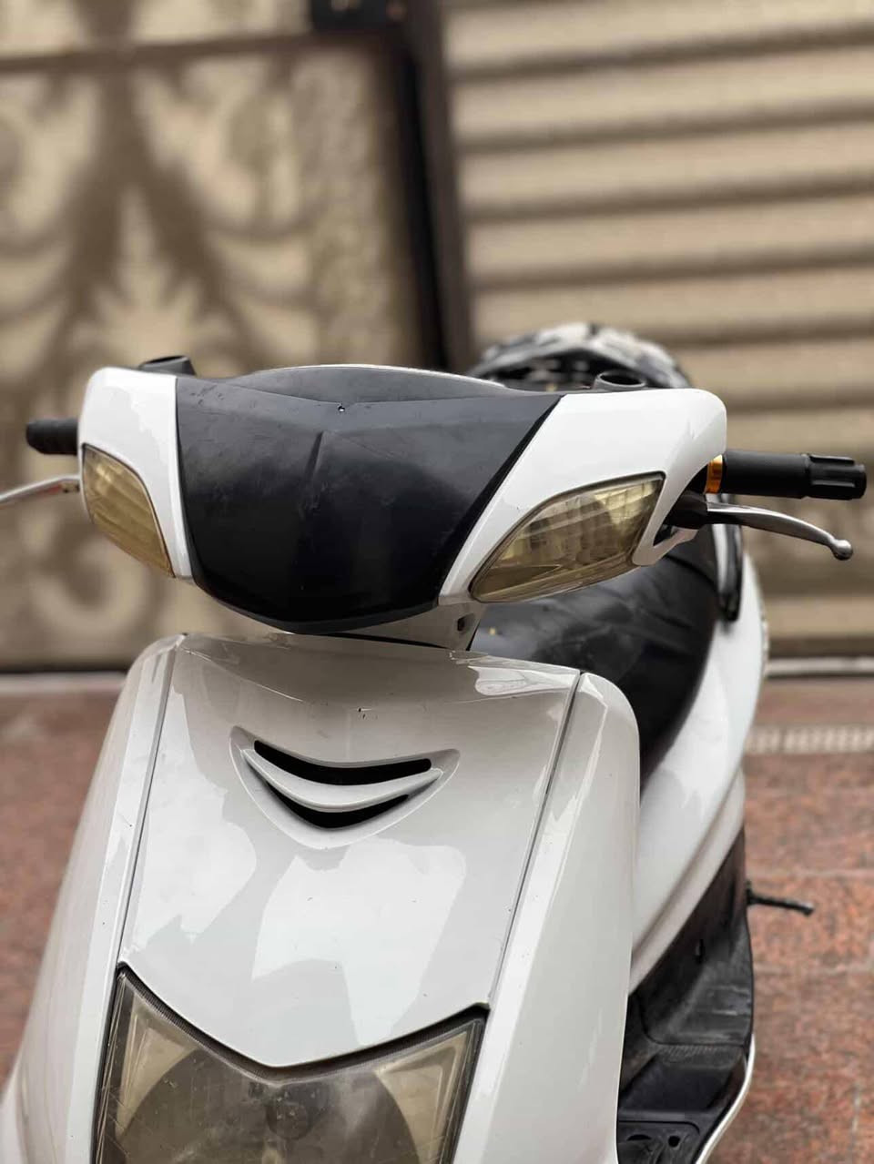 سلام عليكم
دراجه سكنس نثيه رياضي دراجه نضيفه ومرتبه مكينه ٥٨ ونص دراجه شوفت عينك تخبل ومصروف عليه مال واحد جناي شغاله هندر سلف واكف دراجه بيه نوقصات خفيفه شوته سيم سكليتر هذني كفرات مبدله بس اصلي تاي وان سعر ٤٢٥ بيه مجال للشراي مكاني بغداد غزاليه رقمي ***********موجود وتساب فقط
