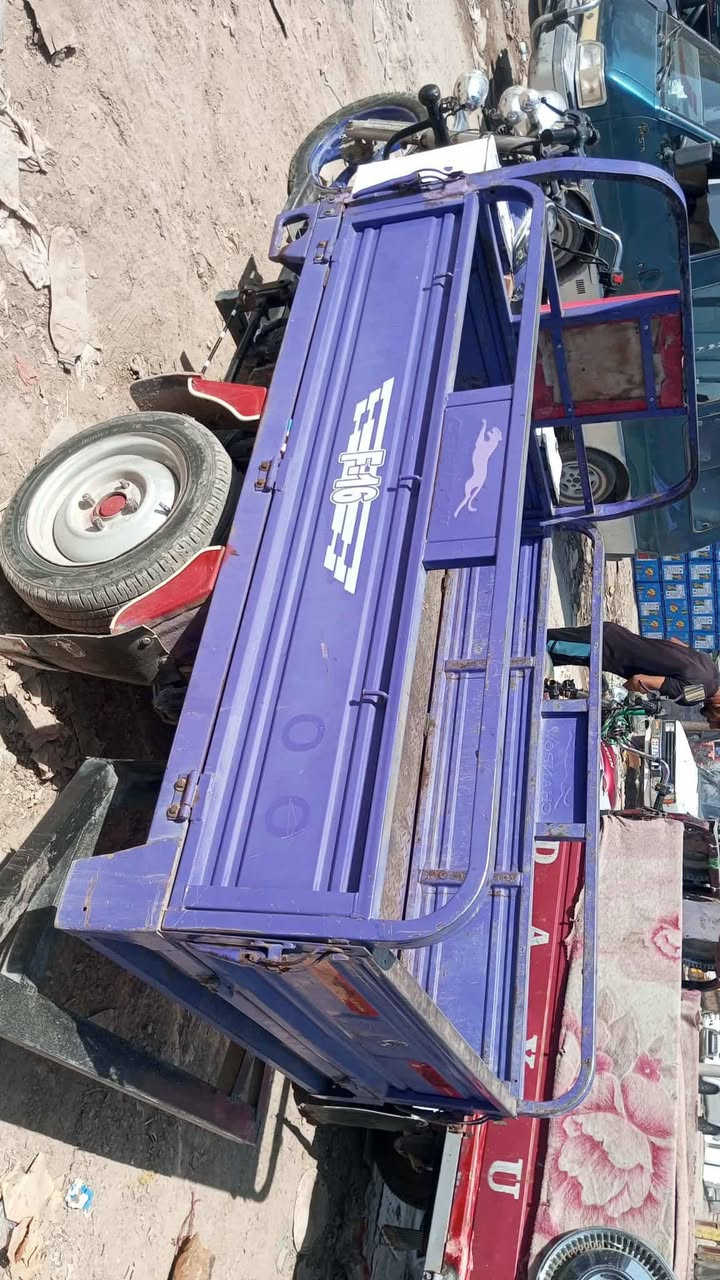 سلام عليكم ستوته البيع موديل 20اوراق اصوليه مكان بغداد قرب بسمايه السعر 1600وبيهه مجال   الستفسار التصال عله الرقم  ***********
