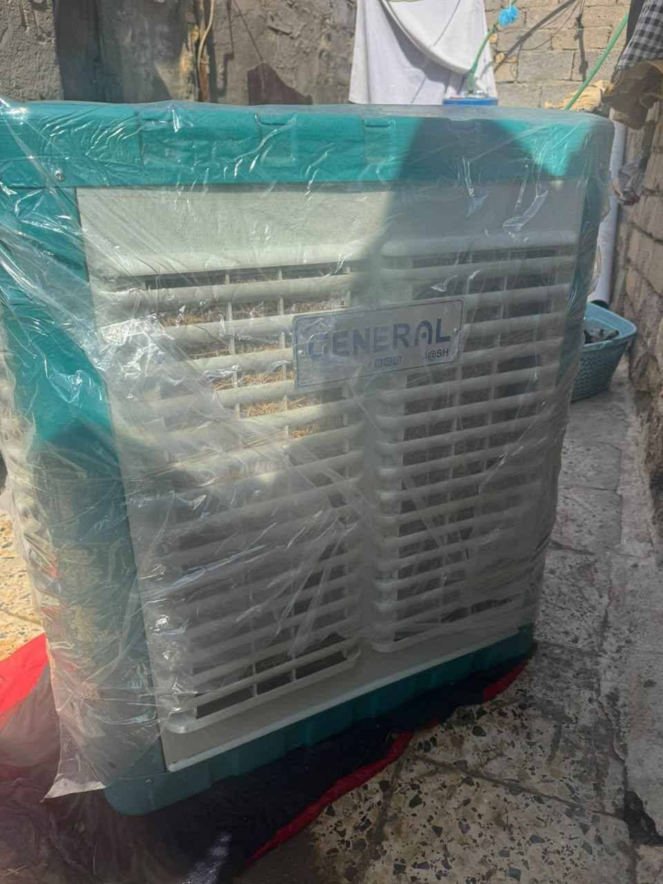 مبرده ايرانيه جديده حجم الكبير للبيع اخواني سعره 130 وبيه مجال حق جيه فقط رقمي للاتصال *********** ناصرية, ذي قار
