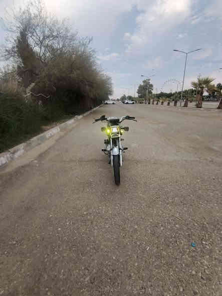 سلام عليكم مطور سونك اربعه كير  موديل 24 رقم كركوك لوحات إنكليزي كهربائيت كلا شغال صالنصه كاتم محرك صبانه ما مطخوخ شاشه اكتروني السعر مليون و ٦٠٠ وبيه مجال قليل ***********عنوان كركوك *********** آسيا وتساب
