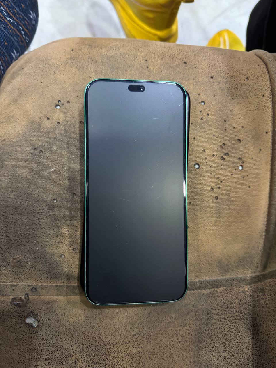 هونر X8bذاكره 512 جهاز مكفول من كلشي مخليله لزكه مات مال اللعاب للبيع رايده ب170وبي مجال بدون ملحقات فقط كفرات ٢ وجهاز مكاني بغداد مدينة الصدر شراي يتصل ***********
