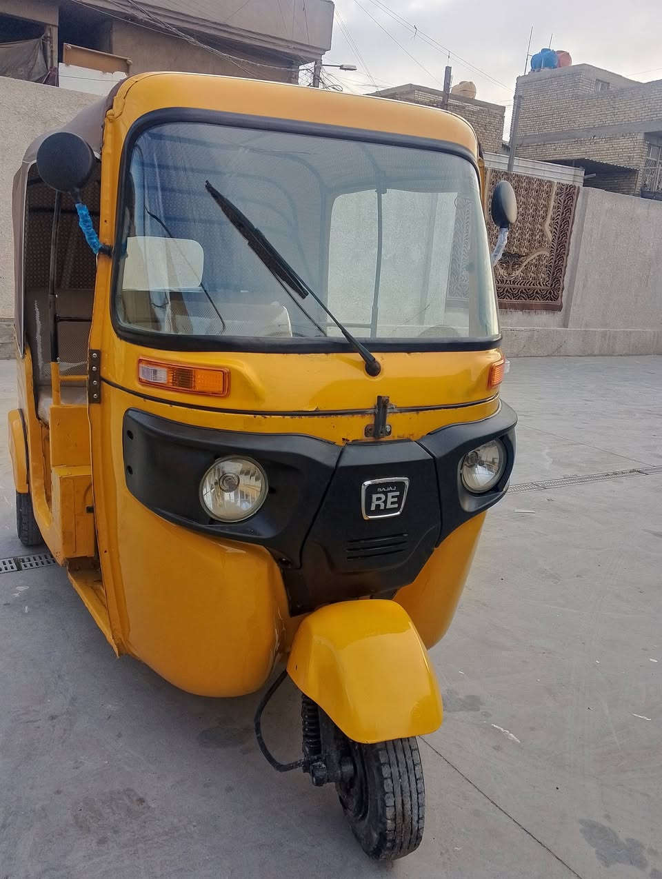 السلام عليكم تكتك مديل 18 البيع تكتك حلوه بيه ملاحضات بصيطه السعر 6400 بيه مجال عنوان بل مدينه التصال ***********
