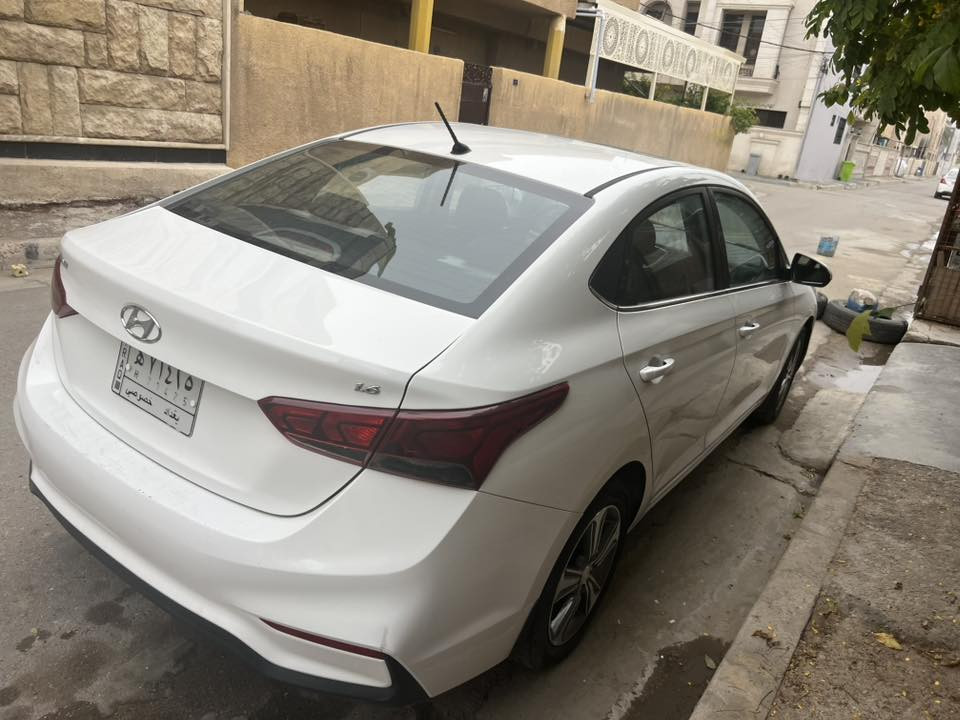 اكسنت ٢٠١٩ ماشيه ٦٥ مكان بغداد الاتصال على رقم *********** السعر ١٣٠ ورقه
