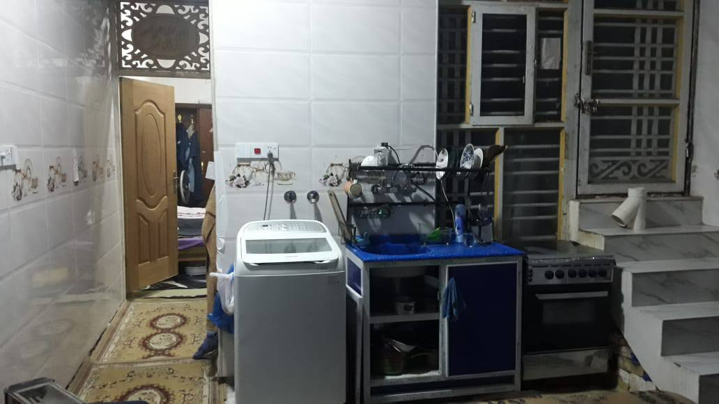 سلام عليكم بيت في تاجيه
مقاطعه ٨   
مساحه ١٠٠متر    ،،  مطلوب إسكان 
وبسعر مناسب 
اللا استفسار خاص واتساب 
***********
