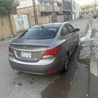 اكسنت ٢٠١٧ ماشية ١٣٥ الف ميل أبيعك حزام بدون دواخل السيارة معوقين فاكة...