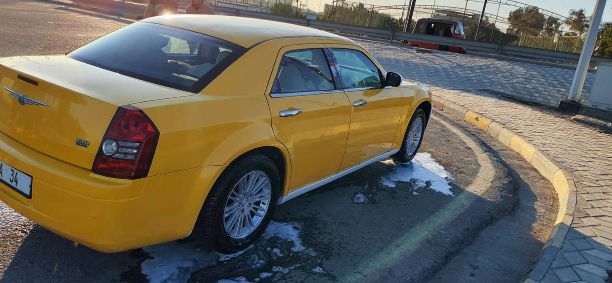 سلام عليكم من رخصت لدمن اوبامه عشره اصل للبيع سياره جاهزه من كلشي رقم مميز تعمير جديد كير مكينه اكسن تدفئه تبريد تخم تاير حداديه جاهزه من كل لنواحي مكان سياره ميسان سعر ١١٥ تفاصيل اكثر اتصال على الرقم ***********
