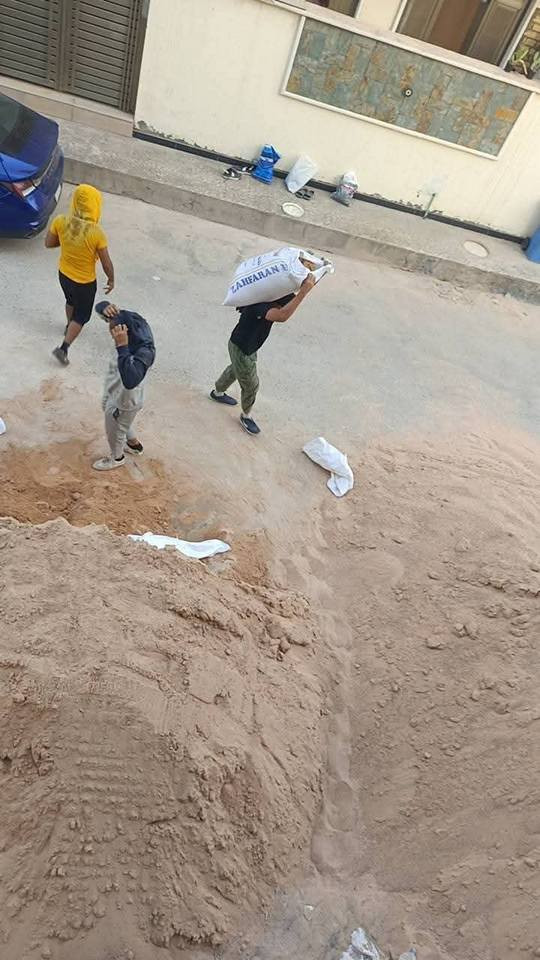 سلام عليكم بيوته تنضيف معه قلع التراب وفرش سبيس وجلمود وحادله وقلع القطع الارضيه بسعر مناسب جداً الاستفسار والاتصال عله هاذا الرقم *********** بسعر مناسب جداً عمارة, ميسان
