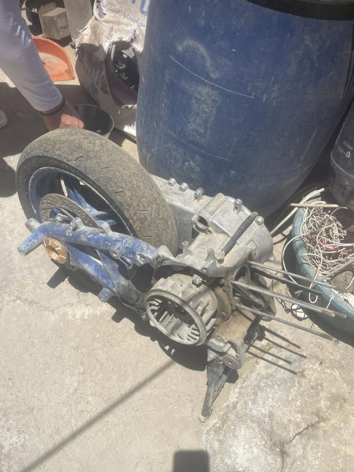 سلام عليكم غراض للبيع شاصي مال ثعلب ويل امامي لون ابيض مال ماكس 120 ورولة الف مال سكنس فحل للبيع شلع قلع مكاني بغداد العامرية *********** واتساب
