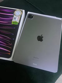 ايباد برو M2 • ١٢٨ • بطاريه ٨٢