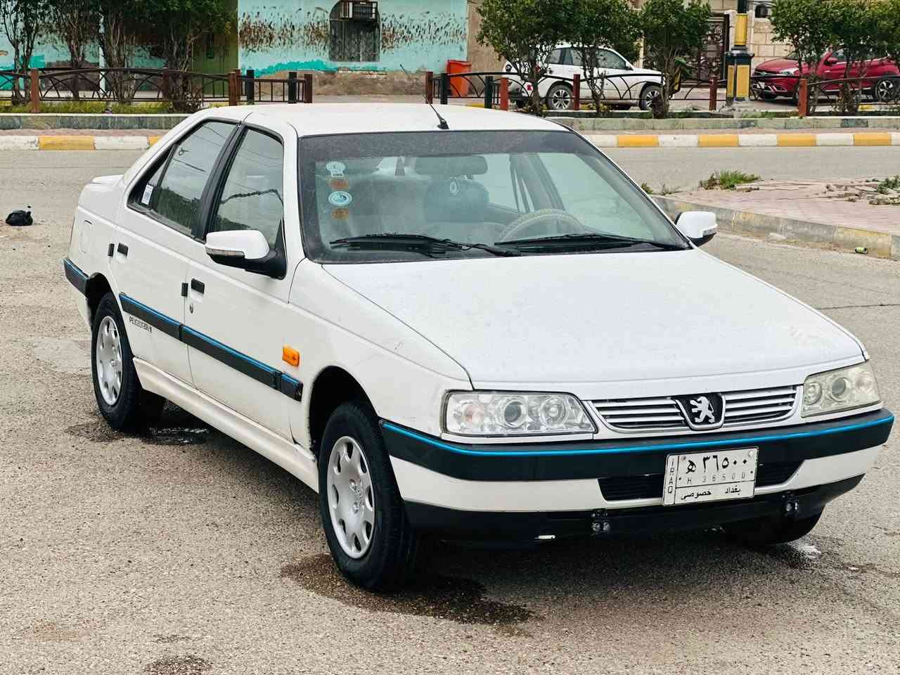 سلام عليكم بيجو 405جي ال إكس موديل 209سياره مكفوله من ضربه بيه صبغ مكانت تخم تاير جديد صدر مامي وخلفي جديد هزه جديد سنويه الى 28تحويل مباشر سياره كير ومكينه مكفولته سياره جهزه السعره 37مكاني بغداد بلديات وهذ رقمي ***********
