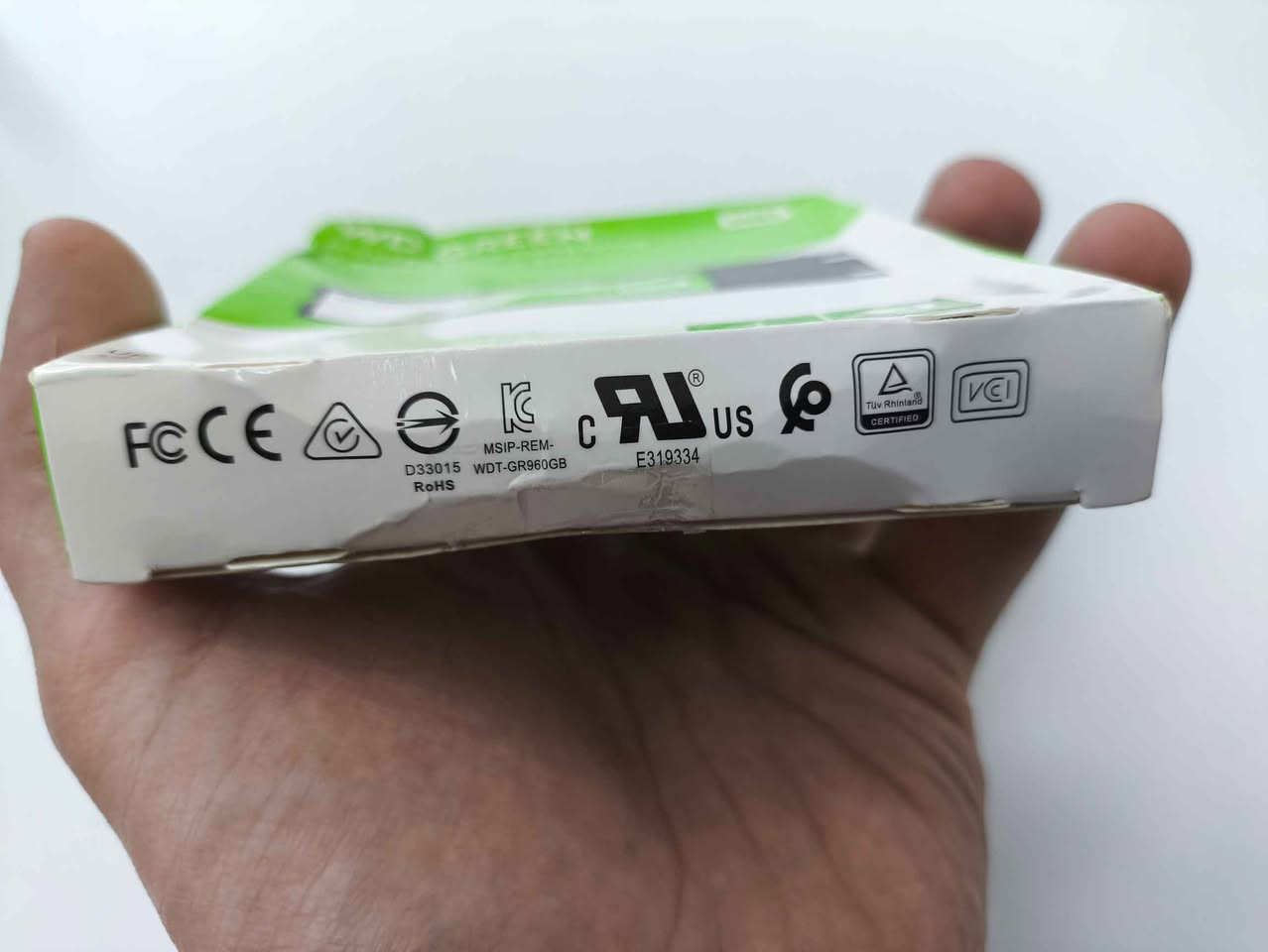 قرص تخزين داخلي من نوع WD Green SATA SSD M.2 2280 بسعة 1 تيرابايت من شركة Western Digital.
المواصفات الأساسية
النوع: SSD M.2
واجهة التوصيل: SATA III.
عامل الشكل: M.2 2280.
السعة: 1 تيرابايت (1TB). بغداد, العراق


**إذا كنت صاحب هذا الإعلان وتريد حذفه لأي سبب، رجاءا أرسل رسالة إلى الدعم الفني**