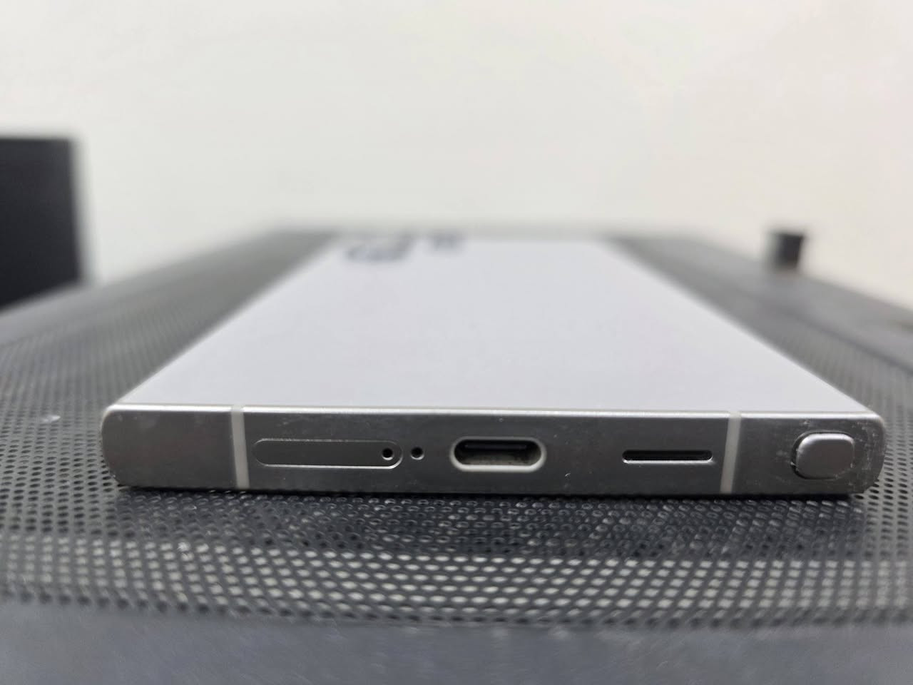 سلام عليكم 24Ultra شرق اوسط ضمان عين الفهد مبدل ضهر اصلي يم الشركه  سعر 800 قفل  للتواصل خاص


**إذا كنت صاحب هذا الإعلان وتريد حذفه لأي سبب، رجاءا أرسل رسالة إلى الدعم الفني**