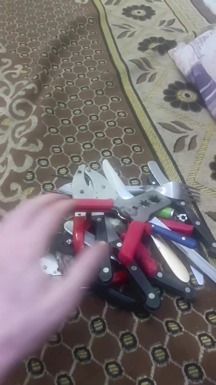 أدوات بهذا الشكل بسعر ٢٠ ألف


**إذا كنت صاحب هذا الإعلان وتريد حذفه لأي سبب، رجاءا أرسل رسالة إلى الدعم الفني**