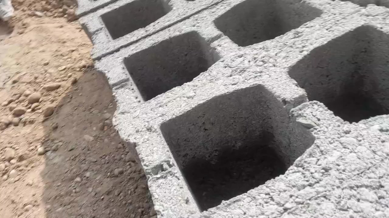 نشتغل هيكل كامل نشتغل بناء نجارة نشتغل تفليش تعميرات ترميمات بيوت قديم اي غلظ ماتقبل شغل كدام عين هدا رقمي ***********
