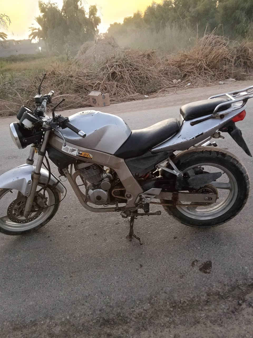 السلام عليكم دراجه للبيع سعر 350  للتواصل ***********
