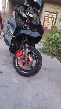 دراجه سكنس فحل 140 للبيع دراجه مقفوله محرك ناقص الدراجه فقط بكم مكان ا...