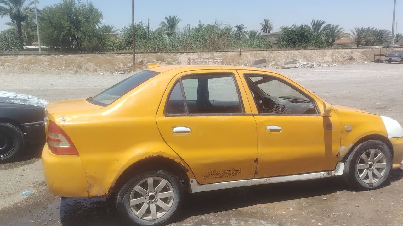 للبيع السعر مناسب 600
العنوان صلاح الدين ناحيه مكيشيفة 
***********
