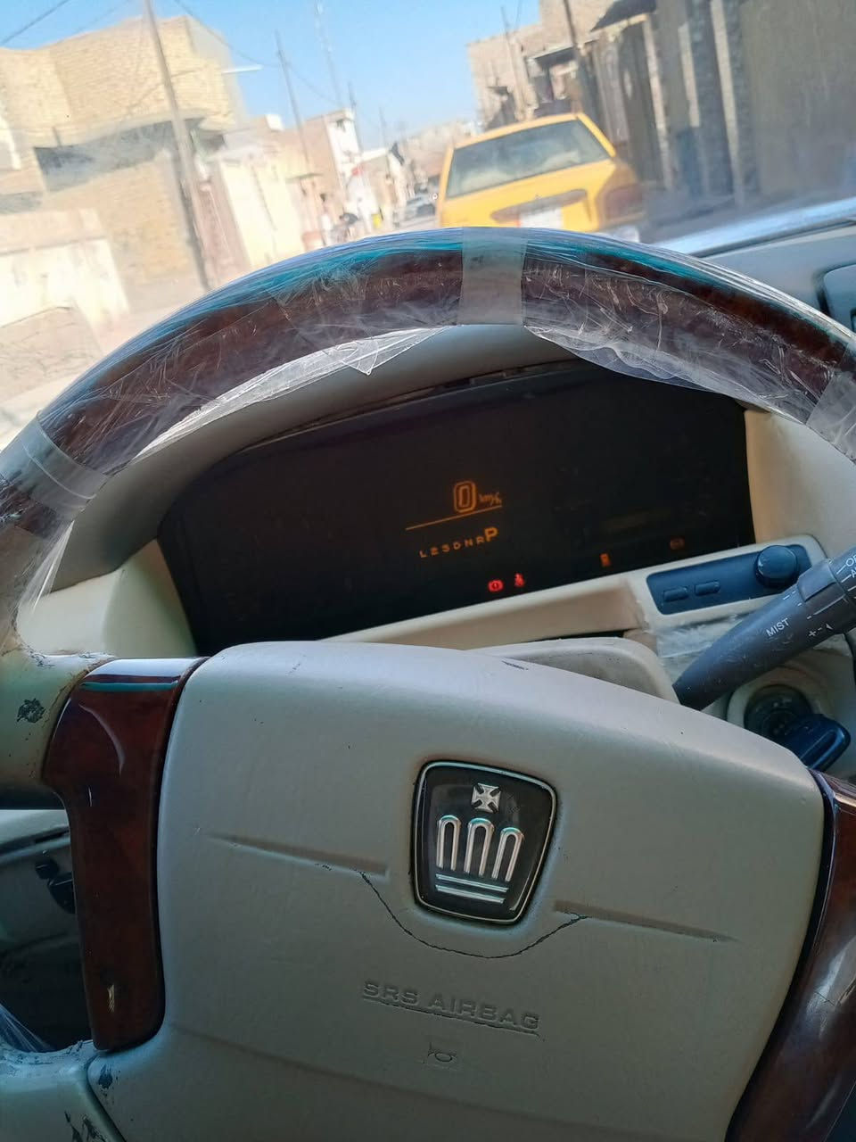 ملكه 2003 اصل 4دكم فول بسمي وشرط المداور صبغ عام بدون حادث
.فتحه 
.شاشه كرستال 
.كشنات جلد وكهرباء 
.ستيرن كهرباء
.تبريد سبلت قطعتين
.كرستال ابو عيون
.ويل نجمه 
.داخل عسلي 
.حساسات وكامرات خلفي امامي 
.مكينه VVTفيشه وبطل
السياره نضيفه وجاهزه من كولشي مكينه كير حداده تخم تاير السعر 127مكاني كربلاء ***********
