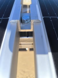 منظومة شمسية • انفيرتر ٦ كيلو • بطارية سولكس ٥ كيلو