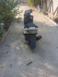 سكنس فحل كابريتر كامله جانت تشتغل بس كطعت نار فجهه رايده 300 وبيه مجال...