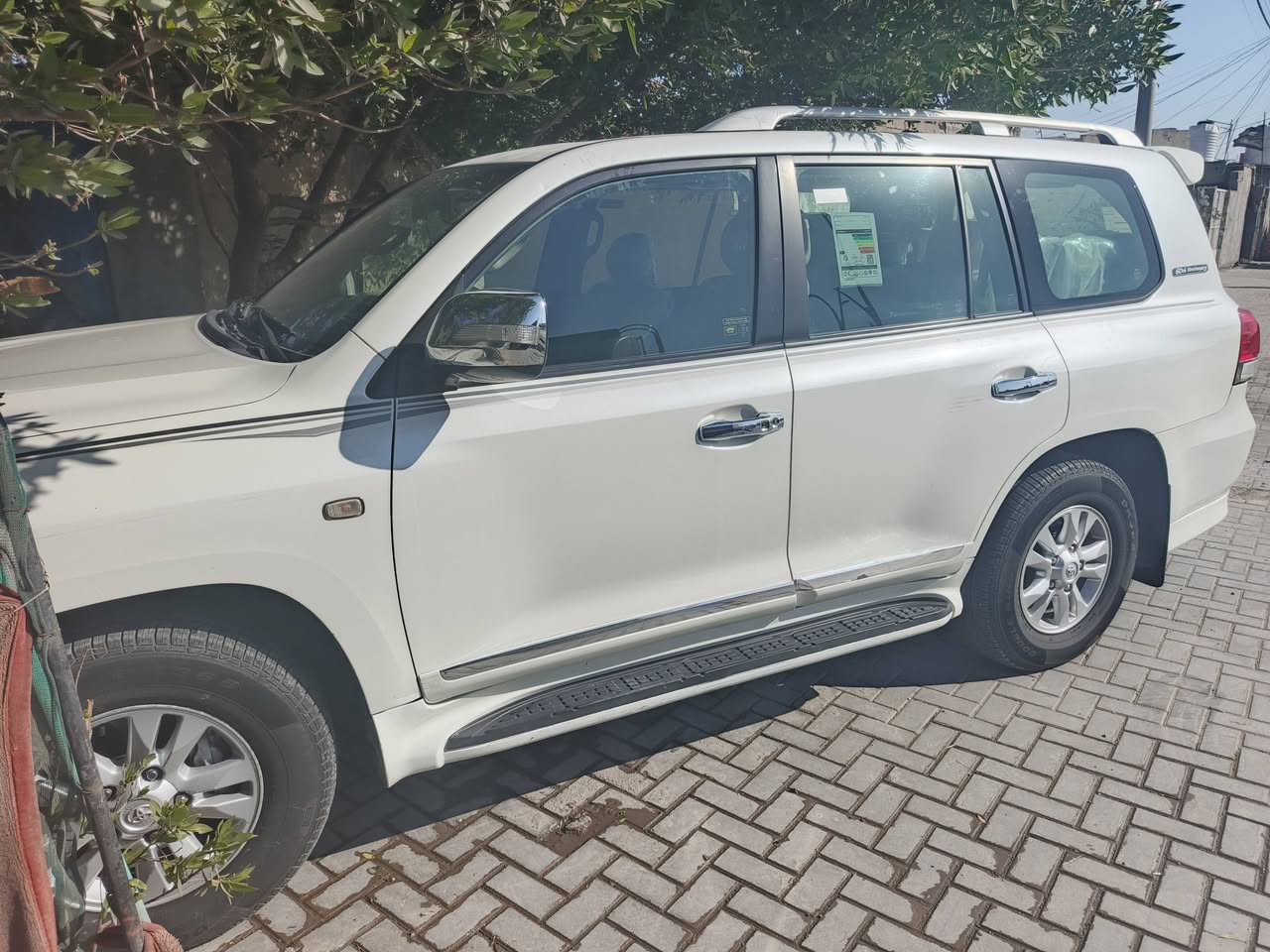 لاندكروز ٩ سياره كفاله عده بارد قليل البصره     ***********
