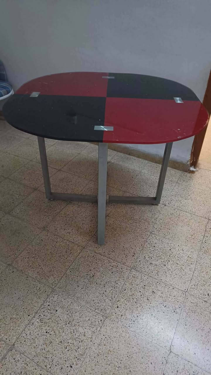 ميز طعام 4 كراسي نظيف السعر 75 شراي خاص


**إذا كنت صاحب هذا الإعلان وتريد حذفه لأي سبب، رجاءا أرسل رسالة إلى الدعم الفني**