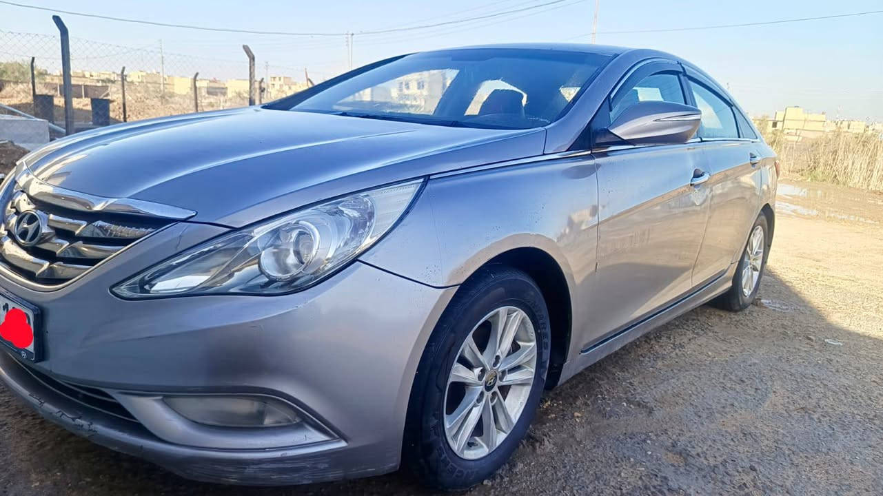 سوناتا 2014 كصة جنطه متومه شمالي
متومه شمالي مكينه 2000 دوش وارد كوري خط واحد غاز 
مكان السياره ناصريه سوق الشيوخ 
السعر 35 وبيه مجال 
***********
