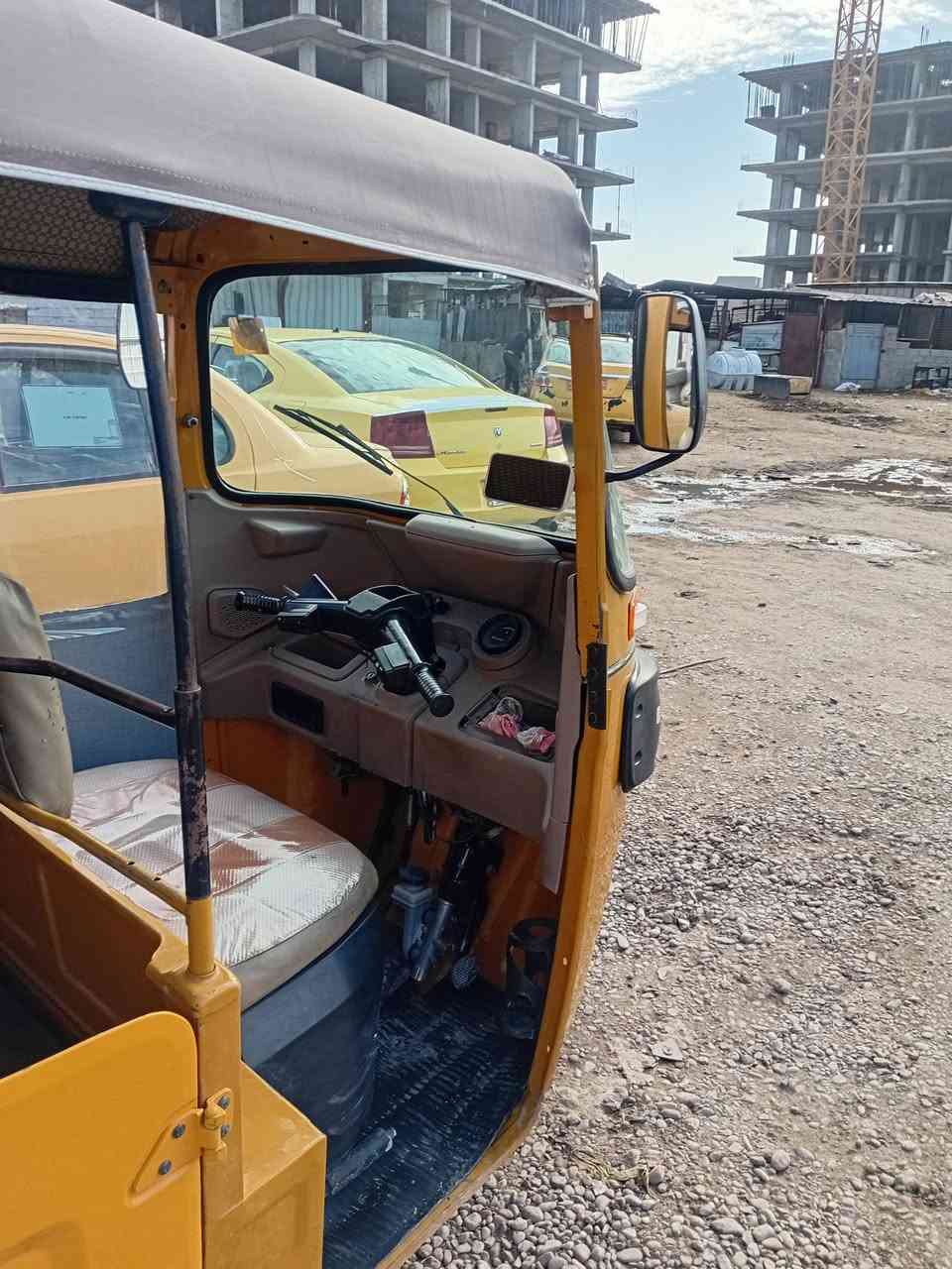 تكتك ٢٠٢١ رقم وسنويه بسمي تحويل ثاني  يوم الدوس الخلفيه فقط وبيه بارد باللغد اليمنه مكينه خير من الله ب٧ وبيه مجال بسيط وترهم مراوس ب١٩ حته اذا أوراق مكاني حريه ***********
