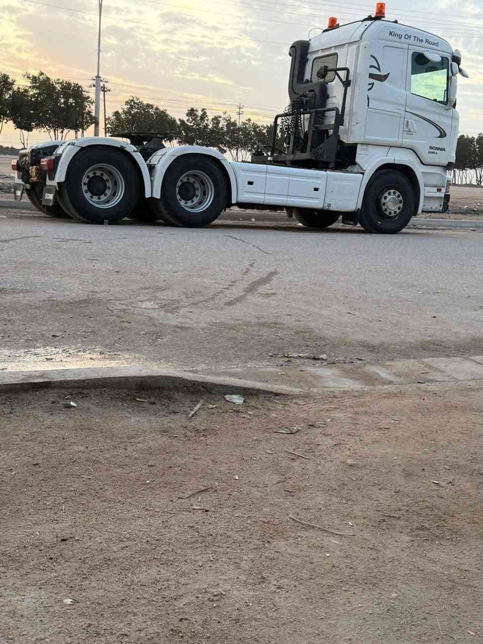 سلام عليكم  سكانيه دخول جديد 2017موديله مسجل مامعلايه  مكينه 450 عرجه مجموعه جوبلس كلاو مكفوله كفاله عامه *********** مكان سياره القرنه شرش
