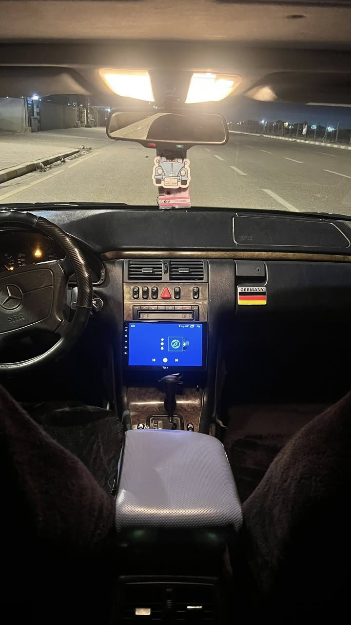 ام عيون موديل 1997 مكينة وكير وحدادية جاهزات مصبوغه عام حادثها باب صدر مبدل فقط سيارة نضيفة  مكان نجف راعيها موجود كبل داور سعر 68 وبيها مجال بسيط شراي بي خير ويدلل 
***********
