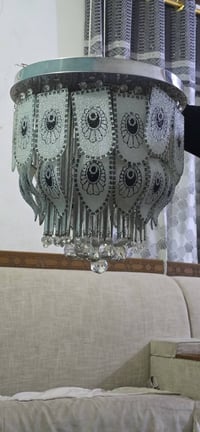 زوج ثريات  اربع الأوان + ام بي ثري نضيافات كلش سعر ٣٠ الف هذا رقمي 077...