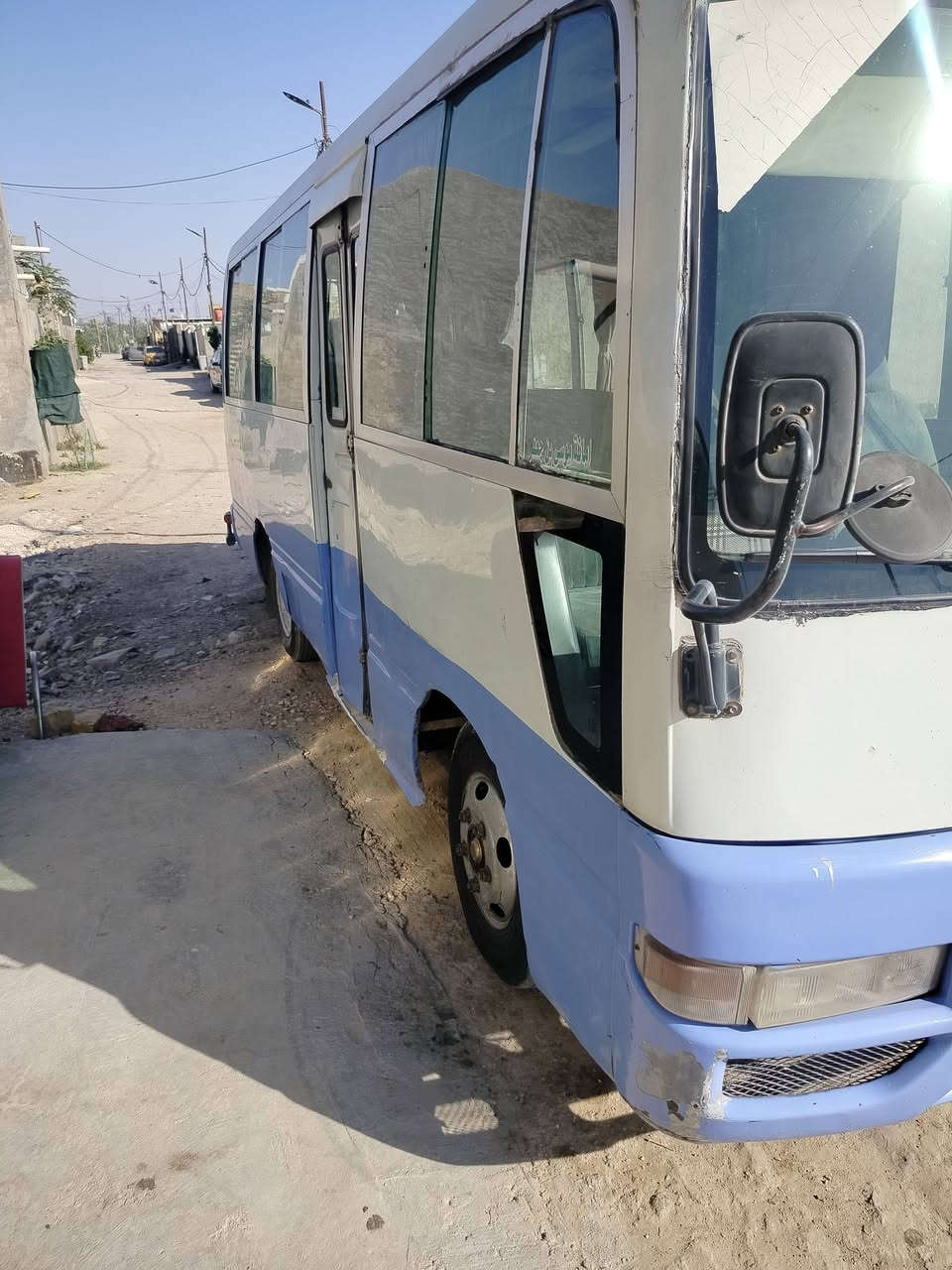 سلام عليكم نيسان للبيع موديل 2002رقم الجديد مامطلوبه الا هيئه والا مرور السياره سعره 100$ الشرح بل فديو موظح أكثر ***********
