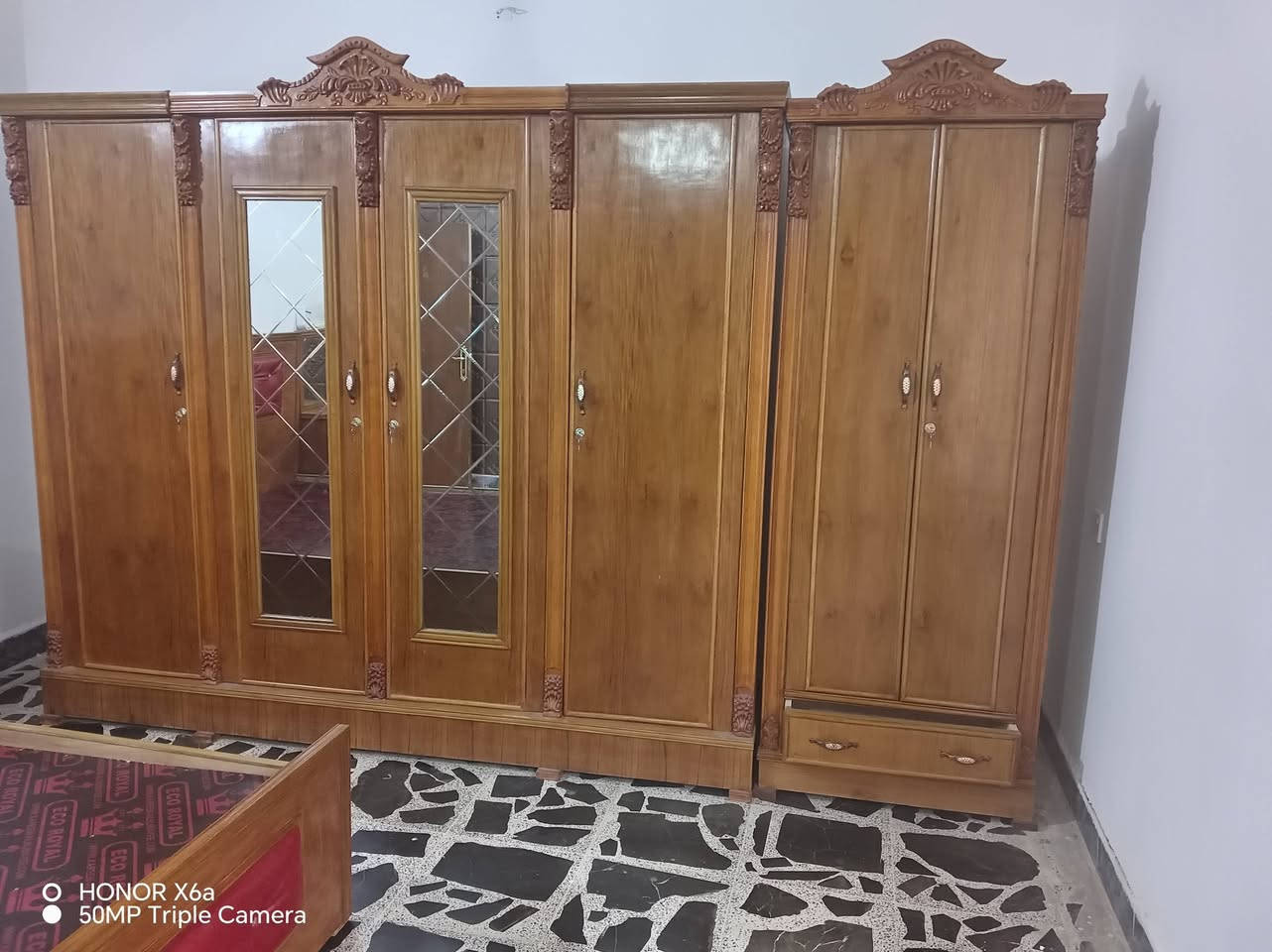 سلام عليكم غرفه حطاطه صاج بعده جديده غير مستخدمه سعر مليون و200وبيه مجال دوشك نفرين جديد غير مستخدم همات سعرها 60الف وبي مجال مكانهن تكريت اني مكلف بنشر الئ يريدهن يجي خاص


**إذا كنت صاحب هذا الإعلان وتريد حذفه لأي سبب، رجاءا أرسل رسالة إلى الدعم الفني**