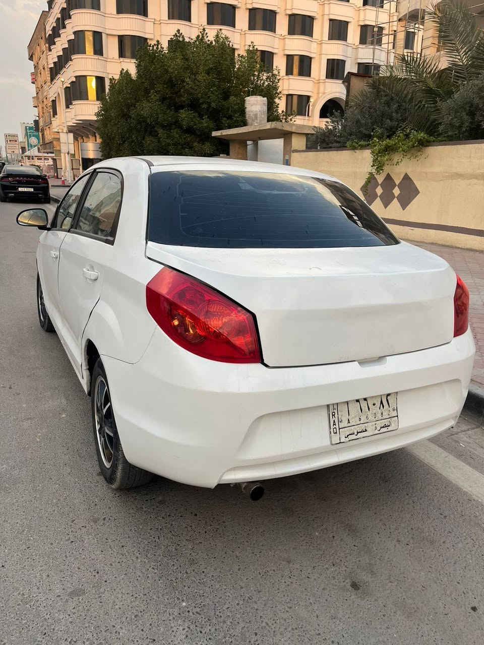 السلام عليكم شيري افلاوين 2013سياره توه معمره سيره جديده او حلوه مكينه اوكي. كورله جدد السياره توه صاعده هزه يعيني كبل تحول بسم الشراي 39وبيه مجال قليل ***********مامتواجد عنت خابرني اوتدلل
