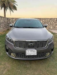 سورنتو 2019 • وارد امريكي • بدون اضرار داخلية