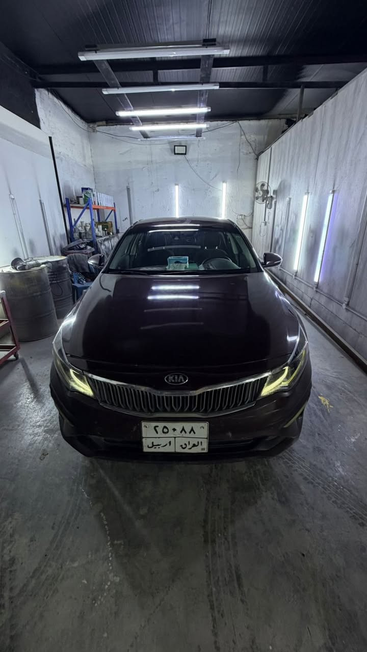 السلام عليكم ..
كيا اوبتيما 2020 للبيع 
مواصفات fe حادثها جاملغ وبنيد مصبوغات نفسهم سنوية ساقطة صار 4 اشهر 
السعر 135
مكان السيارة كربلاء
***********
