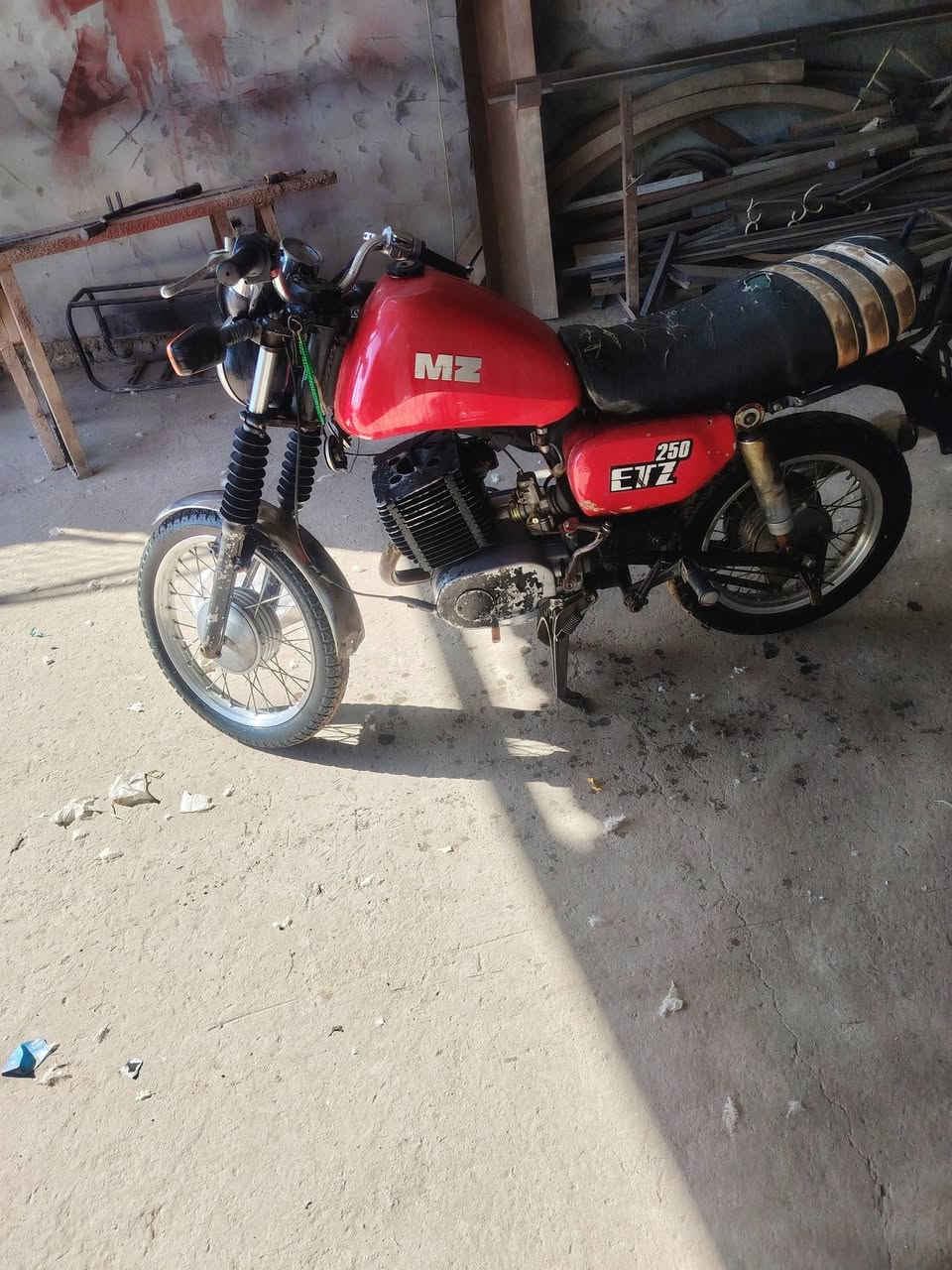 سلام عليكم
قنبوره للبيع محرك الماني
سعر 900 بيه مجال
المكان بابل الحمزه الغربي
الاستفسار ***********
