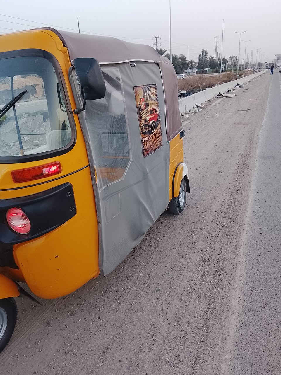 سلام عليكم تكتك البيع موديل 2020 رقم بغداد مكاني ديالى الخالص هاذة رقمي. ***********
