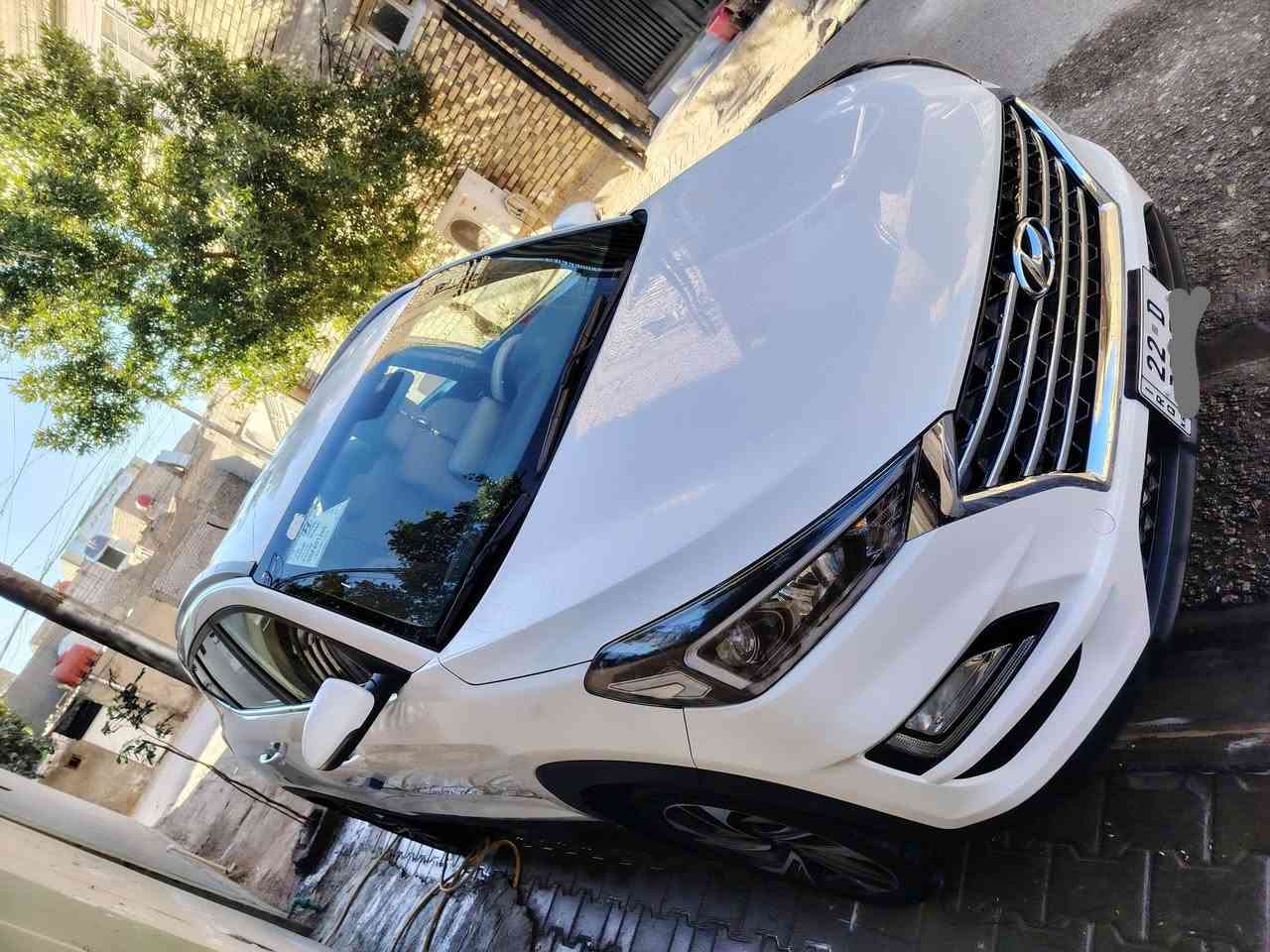 توسان 2019 خليجي
ماشيه ٩٦
بصمه
شاشه جبيره 
كراسي كهرباء 
لد امامي 
رقم اربيل الجديد قبل سبوعين مجدد سنويه ولوحات 
 تريد وكاله او مداور 
كفاله عامه السياره على وضع الشركة 
مكاني نجف 
السعر ١٩٥ قفل 
غير متواجد عل فيس
***********
