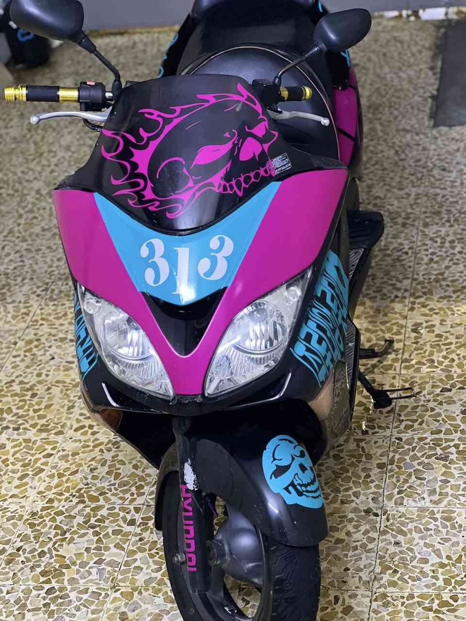 درجه فورزا للبيع السعر 975الف وبيها مجال بصيط العنوان حي الانتصار رقم التلفون ***********
