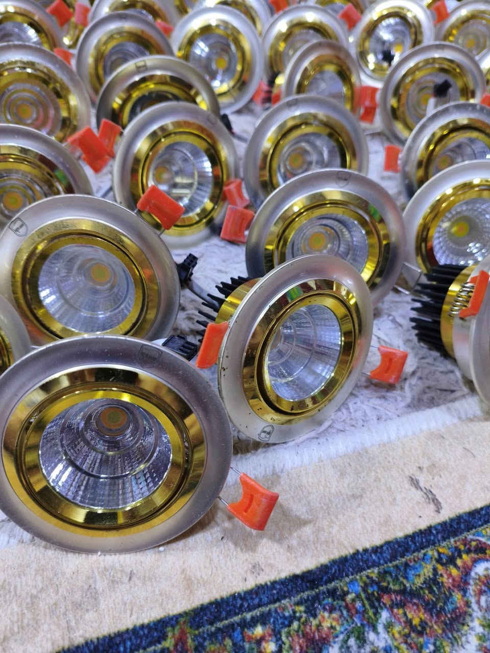 مواد كهربائية ومنزلية للبيع مع عدد يدوية متوسطة وسيطرة بورد رئيسي اسعارهن مناسبة جدا مع سلمات جديد ونظيف وكلهن شغالات بدون محولة سعر المحولة تقريبن 1000 دينار عراقي اسعارهن القطعة على الف ماعدا كم قطعة اسعارهن تختلف ولياخذهن شلعة اتساهلة بيهن نحسب كم قطعة بل صورة وشايف خير شاهد الله كلهن شغالات ونظيفات مكانهن بغداد الحبيبية الاحاب يتواصل عل رقم يتفضل
***********
مواد كهربائية ومنزلية للبيع مع عدد يدوية متوسطة وسيطرة بورد رئيسي اسعارهن مناسبة جدا مع سلمات جديد ونظيف وكلهن شغالات بدون محولة سعر المحولة تقريبن 1000 دينار عراقي اسعارهن القطعة على الف ماعدا كم قطعة اسعارهن تختلف ولياخذهن شلعة اتساهلة بيهن نحسب كم قطعة بل صورة وشايف خير شاهد الله كلهن شغالات ونظيفات مكانهن بغداد الحبيبية الاحاب يتواصل عل رقم يتفضل
