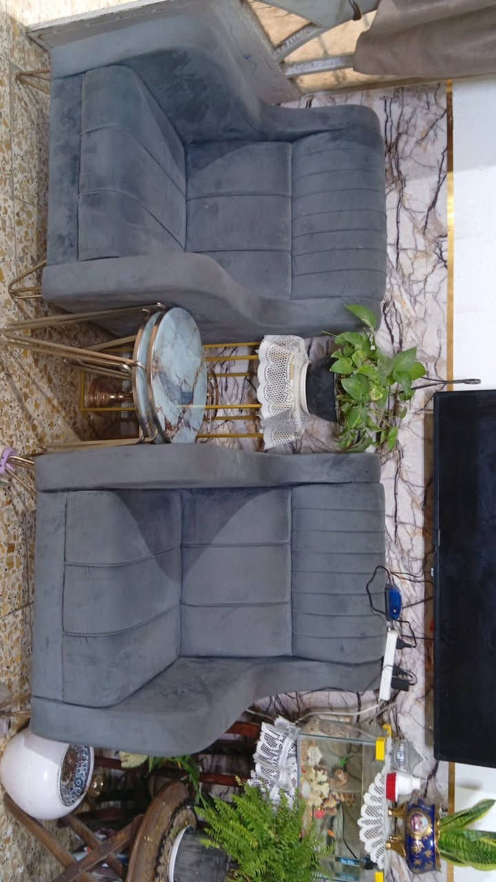 تخم عشره مقاعد مكانه الكاظميه ***********
