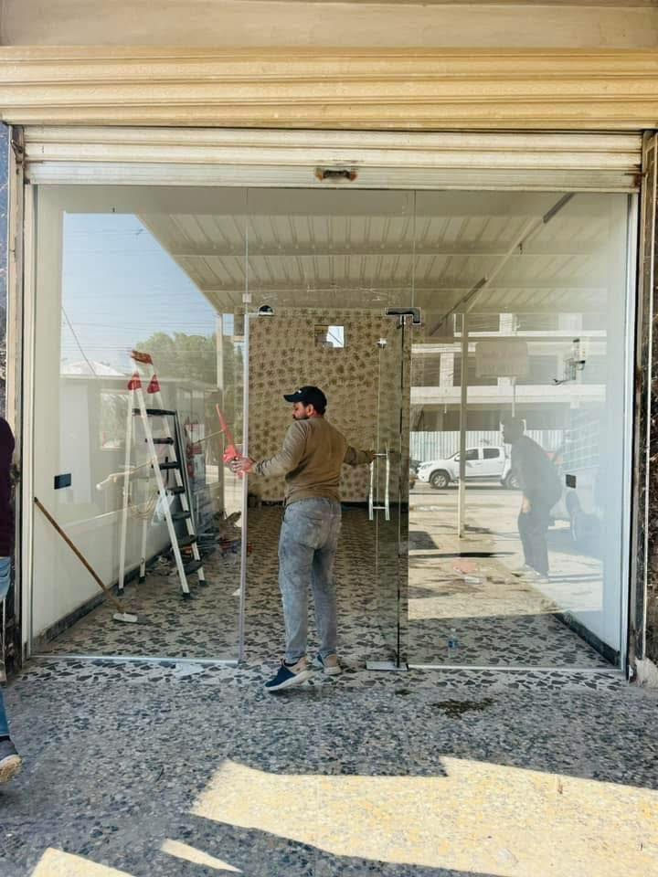 السلام عليكم ماعليكم الى الاتصال وسنصلكم لاٱخذ القياس يوجد لدينا كافة الوان وانواع الجام كذالك نعمل في مجال واجهات المحلات جام 10ملم السماوه مدخل الصياغ من جهه الخناق هاتف
 ‭0783 249 0820‬
