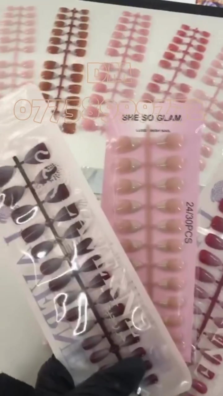 #كوزمتك #جمال #ملابس #عنايه #skincare


**إذا كنت صاحب هذا الإعلان وتريد حذفه لأي سبب، رجاءا أرسل رسالة إلى الدعم الفني**