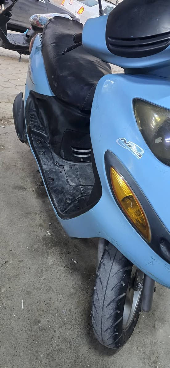 السلام عليكم
دراجه 140 للبيع السعر ٢٥٠ وبيها مجال


**إذا كنت صاحب هذا الإعلان وتريد حذفه لأي سبب، رجاءا أرسل رسالة إلى الدعم الفني**