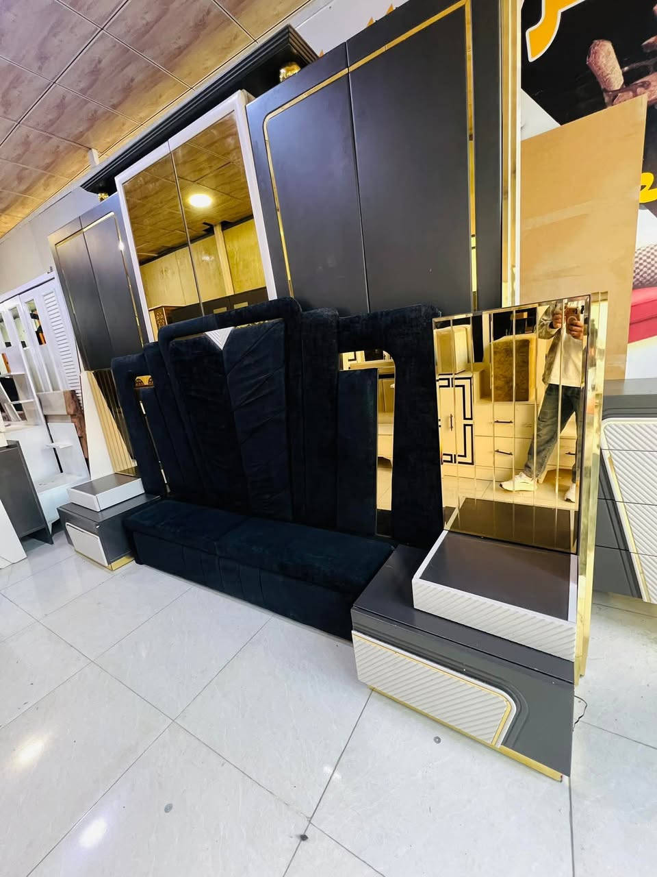 للبيع السعر مليون و100 ثابت مع شد ونقل مجاني داخل بغداد
#اكسبلور
#غرف
#اثاث
#لايك


**إذا كنت صاحب هذا الإعلان وتريد حذفه لأي سبب، رجاءا أرسل رسالة إلى الدعم الفني**