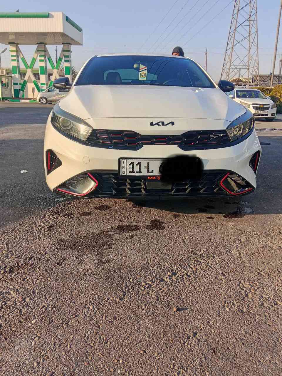 للبيع كيا فورتي فووول مواصفات موديل ٢٠٢٣ وارد امريكي ماشيه 41.000  محرك ٢٠٠٠ دوش حادث موضح بل صور   فقط وصور الحادث موجده السعر 155وبيه مجال  مكاني بغداد للإستفسار***********
مواصفات 
بصمه 
فتحه سقف
هندبريك بصمه
شحن لاسلكي
رادارات جانبي وتحديد مسار 
جنطه ذكيه
وبعد بيه هوايه مواصفات
شاشه الحجم الكبير
