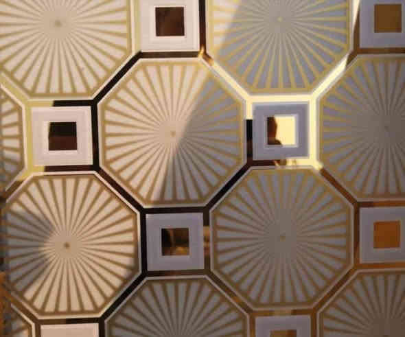 شركة الكندي للزجاج والمرايا 
عمل وتركيب الزجاج للدور والمحال التجارية.
يتوفر كل انواع الزجاج والموديلات الحديثة 
خبرة عشرون عاماً
خصومات 
نقل مجاني
نعمل داخل مركز الحلة واقضيتُها فقط
كل الي عليك تخابرنا  والباقي علينا
بأدارة احمد الكندي
M/  07801 535020
